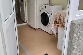 Аренда, 1 Kомнатная, Старое здание, Тбилиси, Чугурети