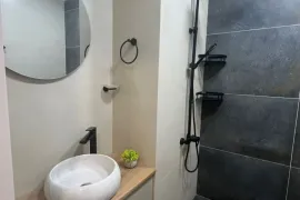 Продается квартира, 2 Kомнатная, Новостройка, Батуми