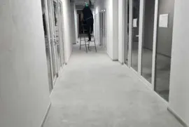 იყიდება, უნივერსალური კომერციული  ფართი, საბურთალო