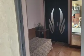 იყიდება სახლი, 5 ოთახიანი, თბილისი