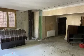 Продается квартира, 6 Kомнатная, Старое здание, Тбилиси, Дигоми