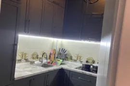 იყიდება ბინა, 3 ოთახიანი, ახალი აშენებული, ბათუმი, ხიმშიაშვილის უბანი