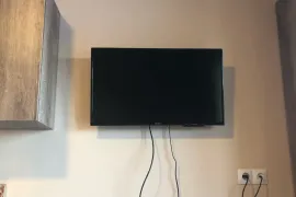 ქირავდება ბინა, 1 ოთახიანი, ახალი აშენებული, ბორჯომი, ბაკურიანი