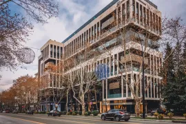 ქირავდება ბინა, 2 ოთახიანი, ახალი აშენებული, თბილისი, ვაკე