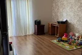 ქირავდება სახლი, 4 ოთახიანი, თბილისი, დიდი დიღომი