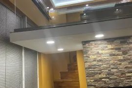 For Rent, 1 Room, Old building, Tbilisi, Vazisubani