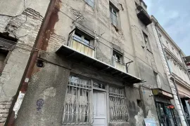 ქირავდება ბინა, 2 ოთახიანი, ძველი აშენებული, თბილისი, მთაწმინდა