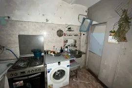 ქირავდება ბინა, 2 ოთახიანი, ძველი აშენებული, თბილისი, მთაწმინდა