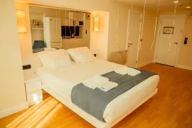 Аренда квартир посуточно, 1 Kомнатная, Новостройка, Батуми, Химшиашвили Район