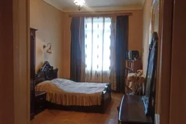 Apartment for sale, 3 Room, Old building, Tbilisi, saburtalo