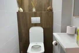 იყიდება, უნივერსალური კომერციული  ფართი, ბაგრატიონის უბანი