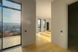 იყიდება სახლი, 7 ოთახიანი, თბილისის შემოგარენი, შინდისი