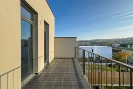 იყიდება სახლი, 7 ოთახიანი, თბილისის შემოგარენი, შინდისი