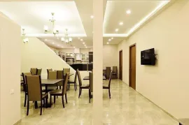 For Rent, Hotel, vake