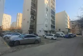 Продается , Универсальное коммерческое помещение