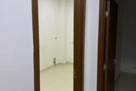 Продается , Универсальное коммерческое помещение