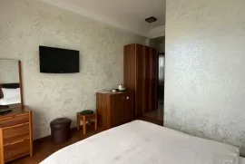 იყიდება, სასტუმრო, ბაგრატიონის უბანი