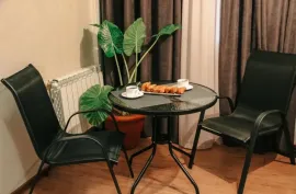 იყიდება, სასტუმრო, მთაწმინდა