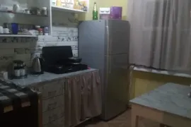 ქირავდება ბინა, 2 ოთახიანი, ძველი აშენებული, თბილისი, ვაკე