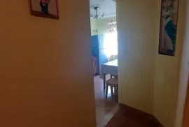 ქირავდება ბინა, 2 ოთახიანი, ძველი აშენებული, თბილისი, ვაკე