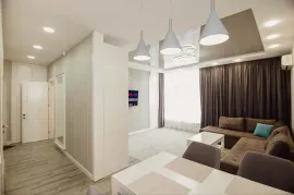 იყიდება ბინა, 2 ოთახიანი, ახალი აშენებული, ბათუმი, აეროპორტის უბანი