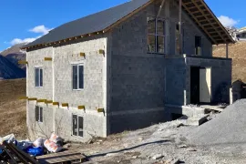 Продается Дом, 8 Kомнатная, Казбеги, Гудаури