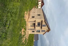 Продается Дом, 8 Kомнатная, Казбеги, Гудаури