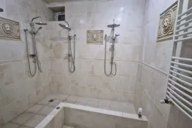 House For Sale, 5 Room, Tbilisi, Avlabari