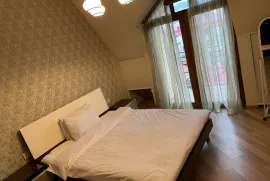 Продается квартира, 3 Kомнатная, Новостройка, Батуми