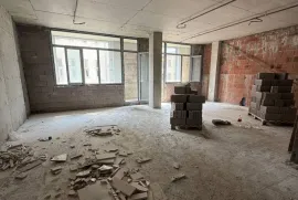 Продается квартира, 3 Kомнатная, Новостройка, Батуми