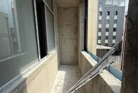 Продается квартира, 3 Kомнатная, Новостройка, Батуми