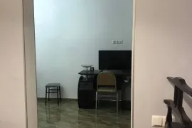 Аренда, 2 Kомнатная, Старое здание, Тбилиси, saburtalo