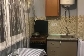 Аренда, 2 Kомнатная, Старое здание, Тбилиси, saburtalo