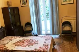 Продается квартира, 3 Kомнатная, Старое здание, Тбилиси, saburtalo