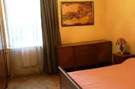 Продается квартира, 3 Kомнатная, Старое здание, Тбилиси, saburtalo