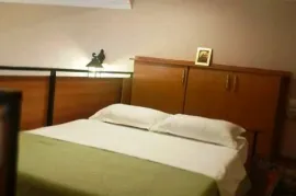 Apartment for sale, 2 Room, Old building, Tbilisi, Chugureti