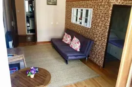 იყიდება ბინა, 2 ოთახიანი, ძველი აშენებული, თბილისი, ჩუღურეთი