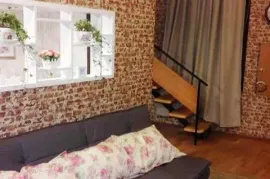 Apartment for sale, 2 Room, Old building, Tbilisi, Chugureti