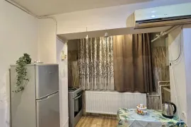 ქირავდება ბინა, 2 ოთახიანი, ძველი აშენებული, თბილისი, ჩუღურეთი