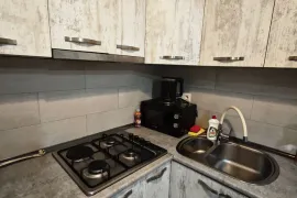 ქირავდება ბინა დღიურად, 2 ოთახიანი, ახალი აშენებული, თბილისი, გლდანი