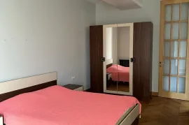 ქირავდება ბინა, 3 ოთახიანი, ახალი აშენებული, თბილისი, ვაკე