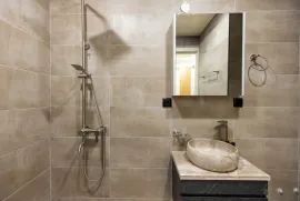 Аренда, 4 Kомнатная, Новостройка, Тбилиси, Диди Дигоми