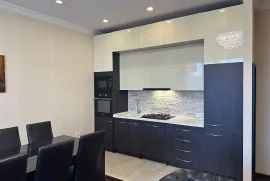 Аренда, 3 Kомнатная, Новостройка, Тбилиси, Вера