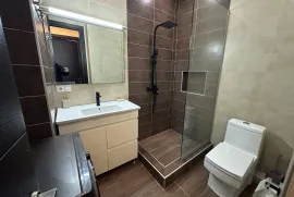 Аренда, 3 Kомнатная, Новостройка, Тбилиси, Вера