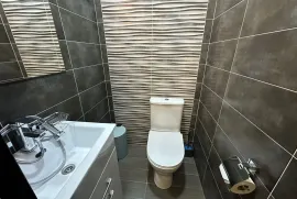 Аренда, 3 Kомнатная, Новостройка, Тбилиси, Вера