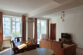 Аренда, 2 Kомнатная, Новостройка, Тбилиси, saburtalo