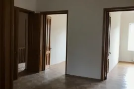 ქირავდება სახლი, 11 ოთახიანი, თბილისი, ვეძისი