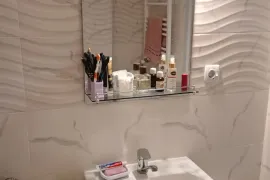 იყიდება ბინა, 1 ოთახიანი, ახალი აშენებული, ბათუმი, აეროპორტის უბანი