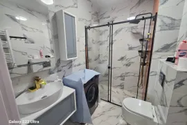 Продается квартира, 3 Kомнатная, Новостройка, Батуми