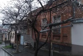 Продается Дом, 3 Kомнатная, Тбилиси, Исани